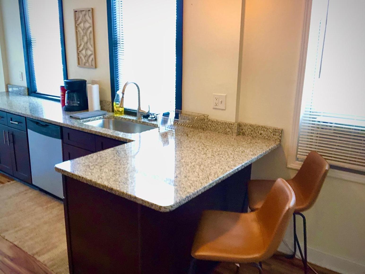 The House - W.20th - Three Bedroom Near West Side Market And Downtown Cle Holiday home Cleveland