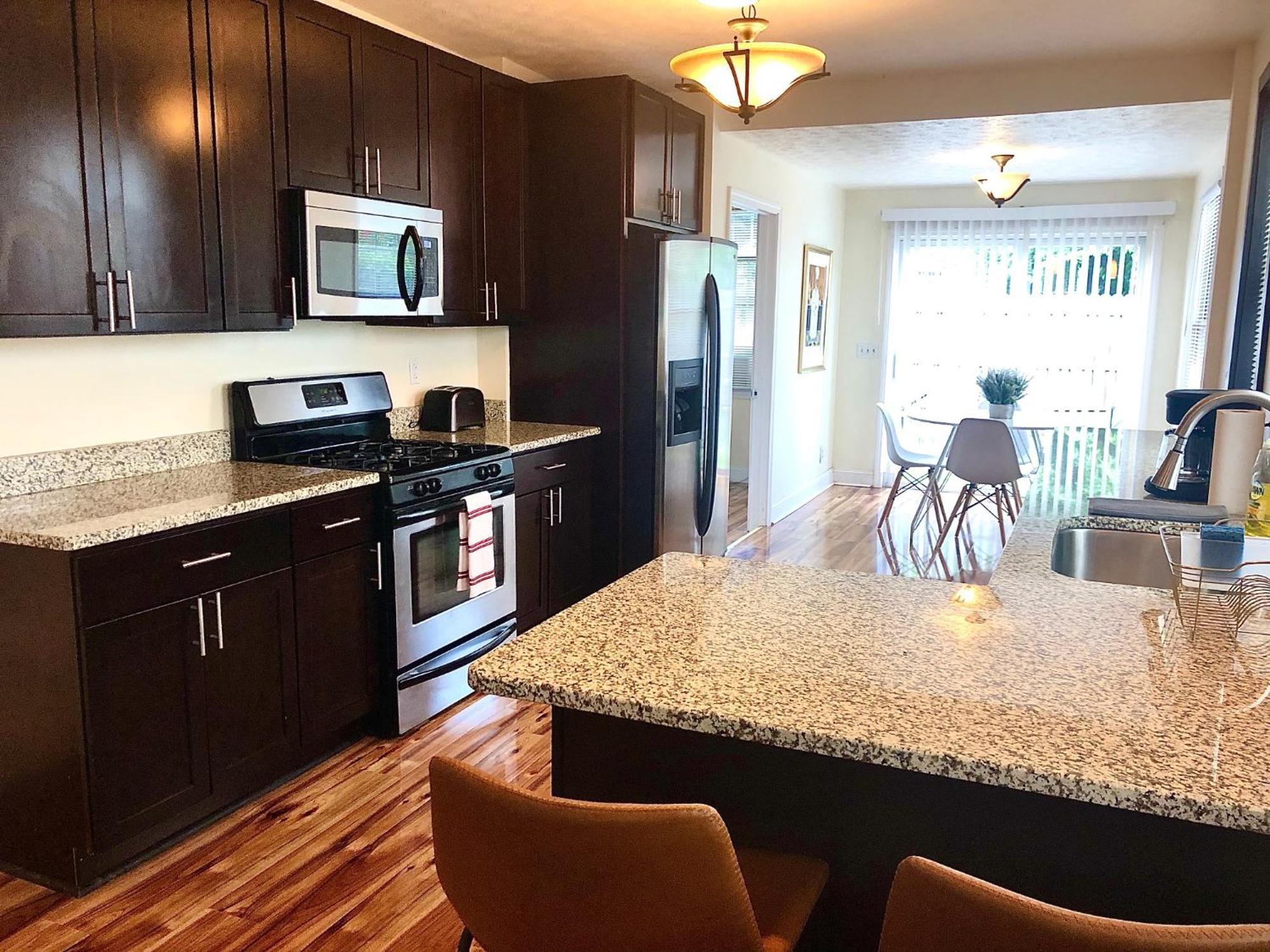 The House - W.20th - Three Bedroom Near West Side Market And Downtown Cle * Cleveland
